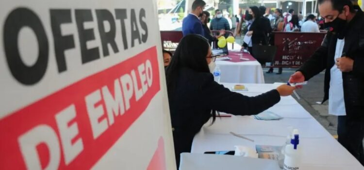 Aumenta el desempleo y la informalidad laboral: INEGI