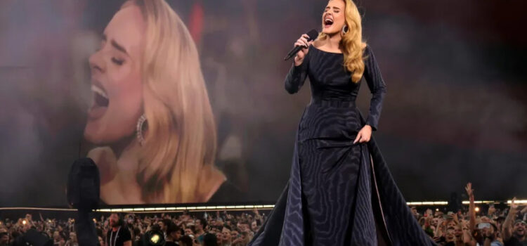 Adele anuncia una pausa indefinida en su carrera musical