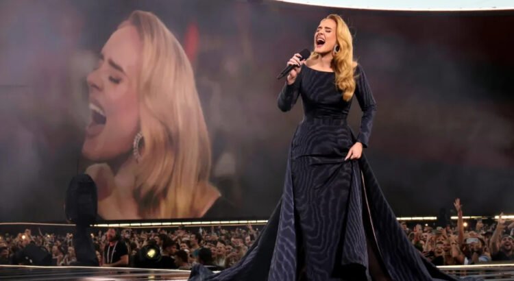 Adele anuncia una pausa indefinida en su carrera musical Adele anuncia una pausa indefinida en su carrera musical