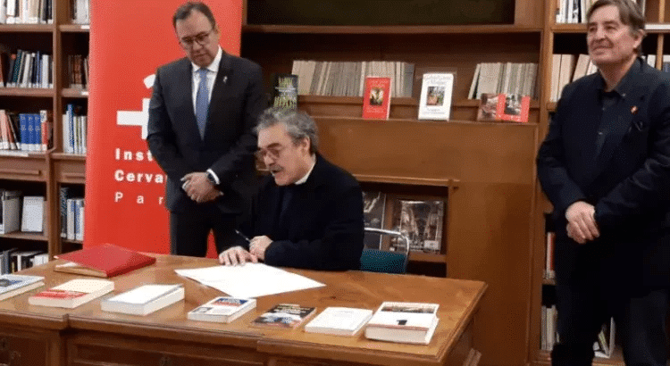 El Instituto Cervantes de París recibe más de 300 ejemplares de la biblioteca personal de Gabriel García Márquez