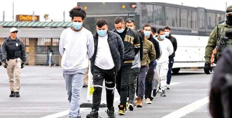 Casi 5 millones de mexicanos corren riesgo de deportación: COLEF Casi 5 millones de mexicanos corren riesgo de deportación: COLEF