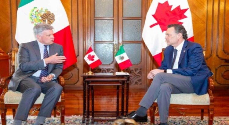 El encuentro entre Mauricio Kuri y el embajador de Cameron MacKay en el estado de Querétaro
