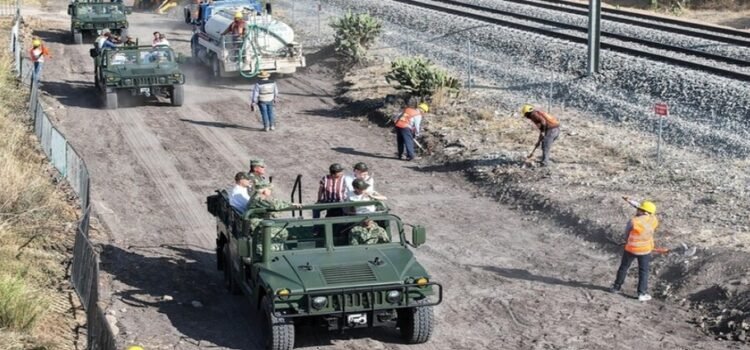 El Tren México-Querétaro tendrá terminal en zona militar alteraría logística de empresas