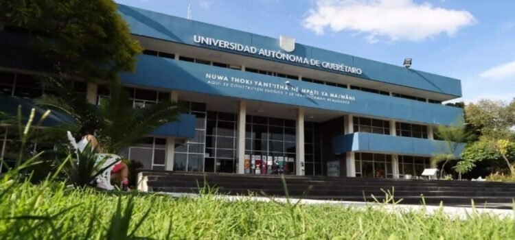 Los exfuncionarios de la Universidad Autónoma de Querétaro buscaron un amparo