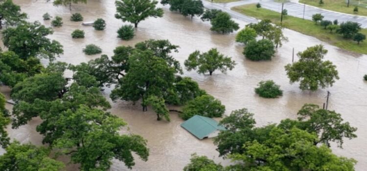 El gobierno de Querétaro confirma la muerte de pareja mexicana en inundaciones de Texas