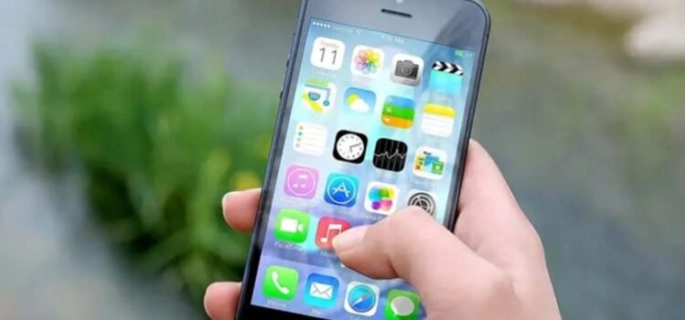 Prohibirá Dinamarca las redes sociales a menores de 15 años