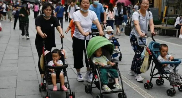 Aplicará China impuesto del 13% a anticonceptivos